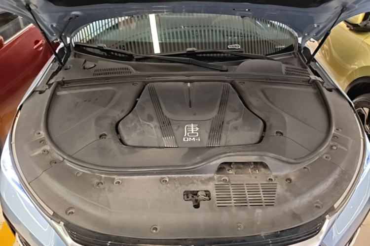 Used BYD Tang New Energy 2023 DM-i Champion Edition 112KM Prestige Model Engine Bay
