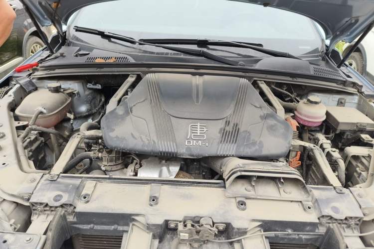 Used BYD Tang New Energy 2023 DM-i Champion Edition 112KM Prestige Model Engine Bay