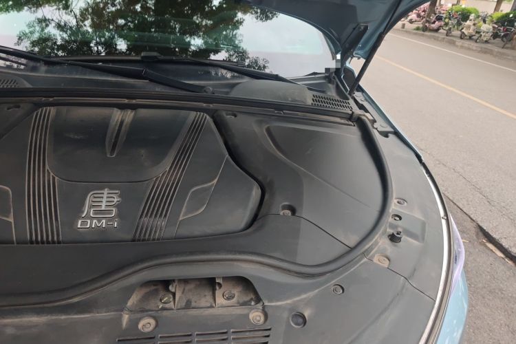 Used BYD Tang New Energy 2023 DM-i Champion Edition 112KM Prestige Model Engine Bay Left