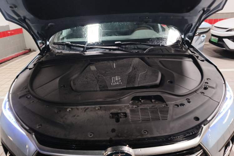 Used BYD Tang New Energy 2023 DM-i Champion Edition 112KM Prestige Model Engine Bay