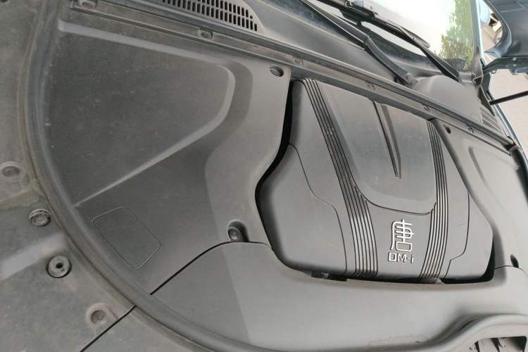 Used BYD Tang New Energy 2023 DM-i Champion Edition 112KM Prestige Model Engine Bay Right