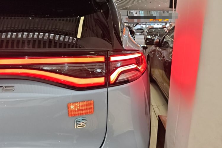 Used BYD Tang New Energy 2023 DM-i Champion Edition 112KM Prestige Model Exterior 1