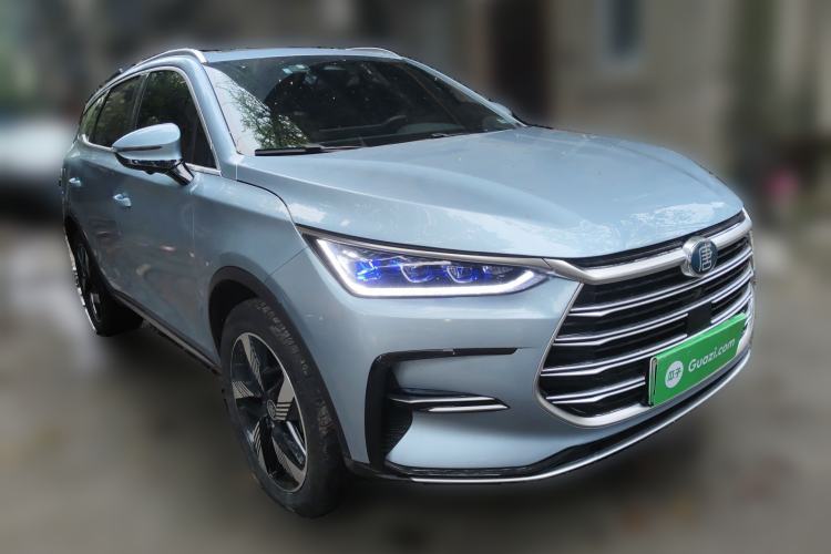 Used BYD Tang New Energy 2023 DM-i Champion Edition 112KM Prestige Model Front Right 45 Deg
