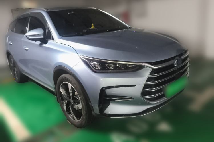 Used BYD Tang New Energy 2023 DM-i Champion Edition 112KM Prestige Model Front Right 45 Deg