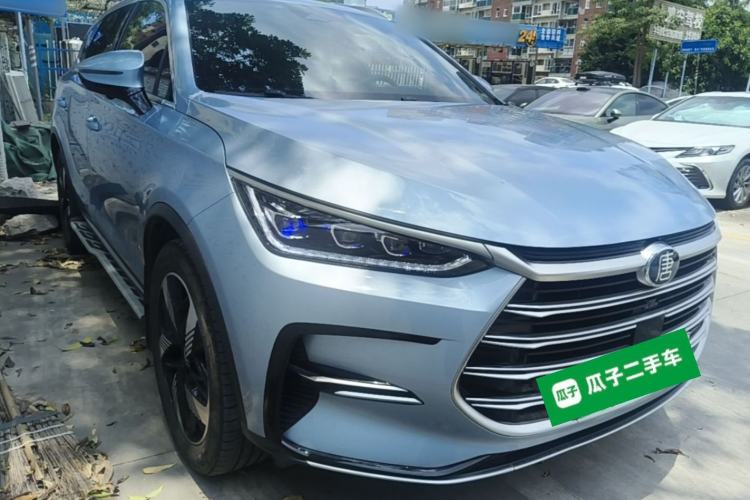 Used BYD Tang New Energy 2023 DM-i Champion Edition 112KM Prestige Model Front Right 45 Deg
