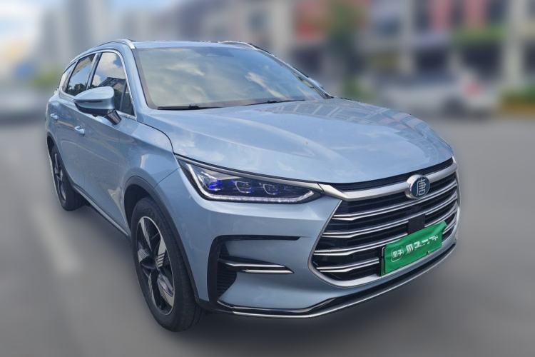 Used BYD Tang New Energy 2023 DM-i Champion Edition 112KM Prestige Model Front Right 45 Deg