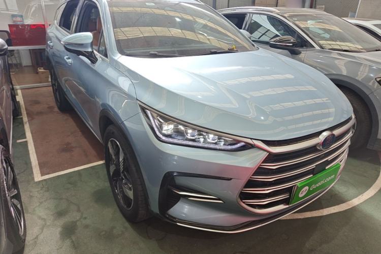 Used BYD Tang New Energy 2023 DM-i Champion Edition 112KM Prestige Model Front Right 45 Deg