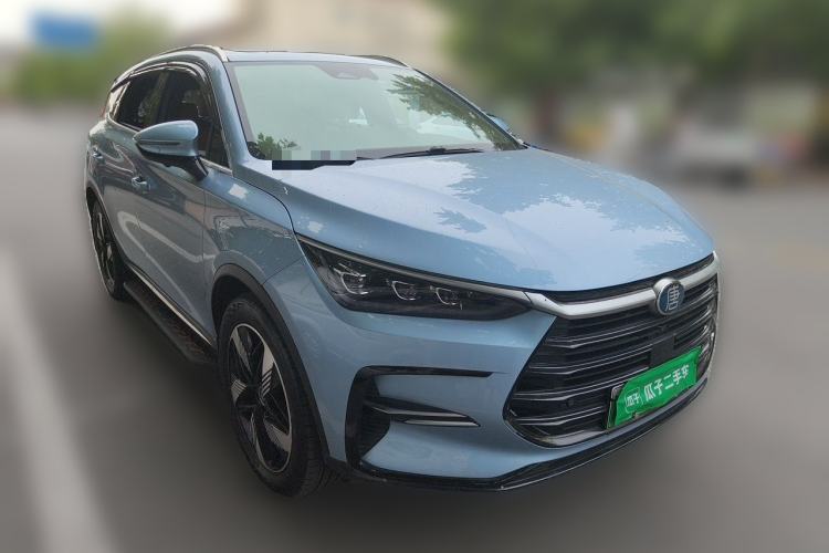 Used BYD Tang New Energy 2023 DM-i Champion Edition 112KM Prestige Model Front Right 45 Deg