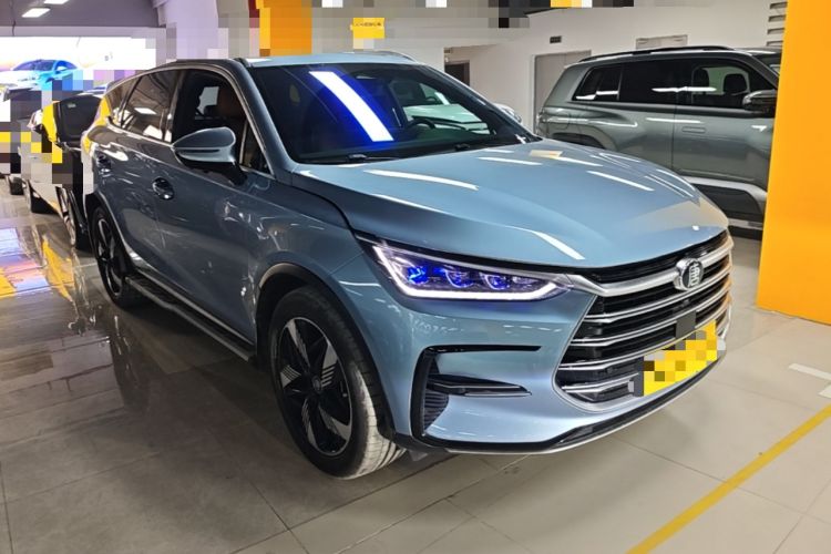 Used BYD Tang New Energy 2023 DM-i Champion Edition 112KM Prestige Model Front Right 45 Deg