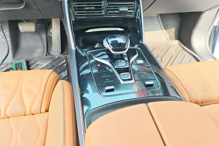 Used BYD Tang New Energy 2023 DM-i Champion Edition 112KM Prestige Model Gear Lever