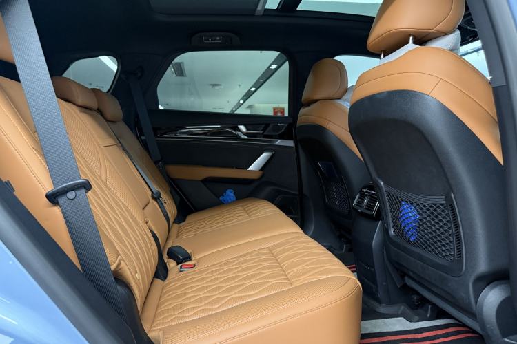 Used BYD Tang New Energy 2023 DM-i Champion Edition 112KM Prestige Model Interior 2
