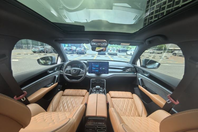 Used BYD Tang New Energy 2023 DM-i Champion Edition 112KM Prestige Model Interior 4