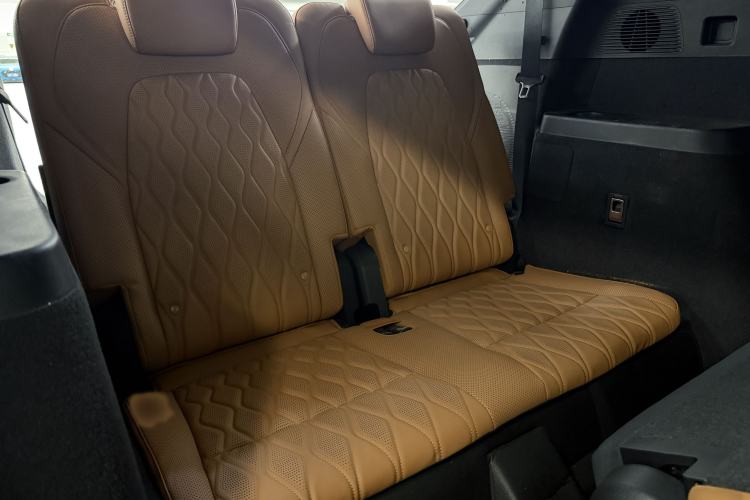 Used BYD Tang New Energy 2023 DM-i Champion Edition 112KM Prestige Model Interior 9