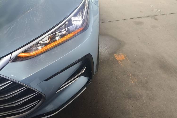 Used BYD Tang New Energy 2023 DM-i Champion Edition 112KM Prestige Model Left Front Headlight
