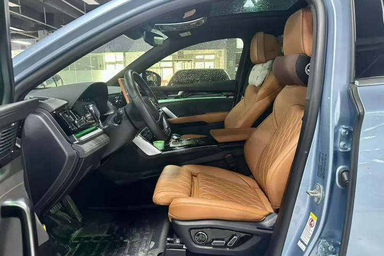 Used BYD Tang New Energy 2023 DM-i Champion Edition 112KM Prestige Model Left Front Seat