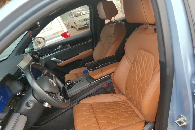 Used BYD Tang New Energy 2023 DM-i Champion Edition 112KM Prestige Model Left Front Seat
