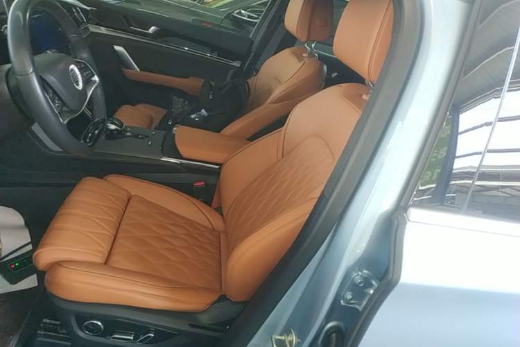 Used BYD Tang New Energy 2023 DM-i Champion Edition 112KM Prestige Model Left Front Seat