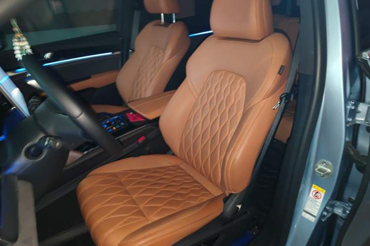 Used BYD Tang New Energy 2023 DM-i Champion Edition 112KM Prestige Model Left Front Seat