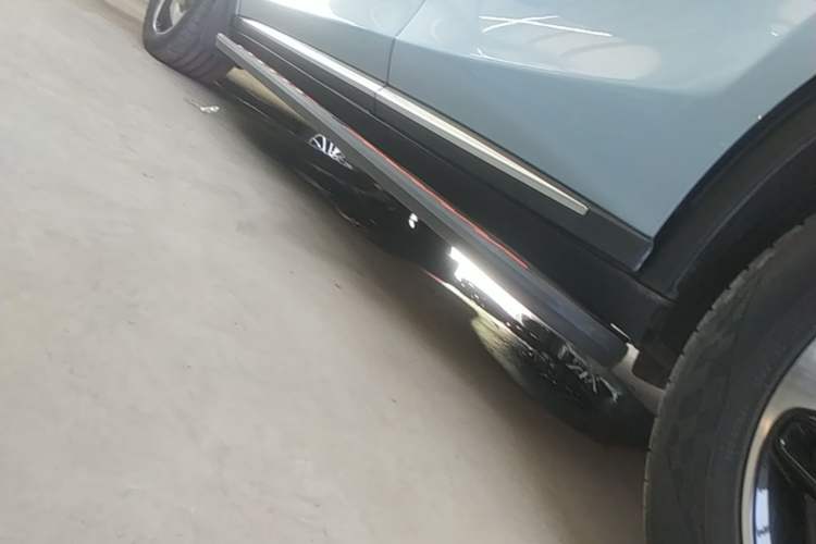 Used BYD Tang New Energy 2023 DM-i Champion Edition 112KM Prestige Model Left Side Sill