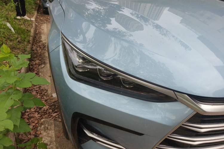 Used BYD Tang New Energy 2023 DM-i Champion Edition 112KM Prestige Model Right Front Headlight