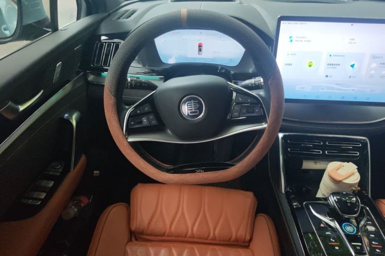 Used BYD Tang New Energy 2023 DM-i Champion Edition 112KM Prestige Model Steering Wheel