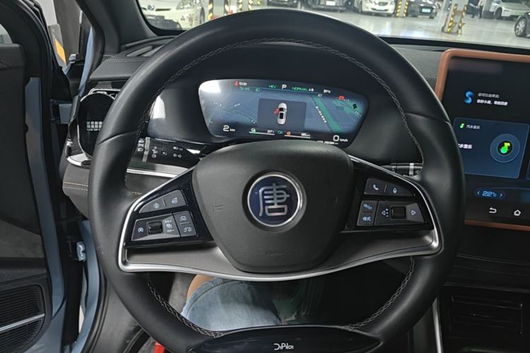 Used BYD Tang New Energy 2023 DM-i Champion Edition 112KM Prestige Model Steering Wheel