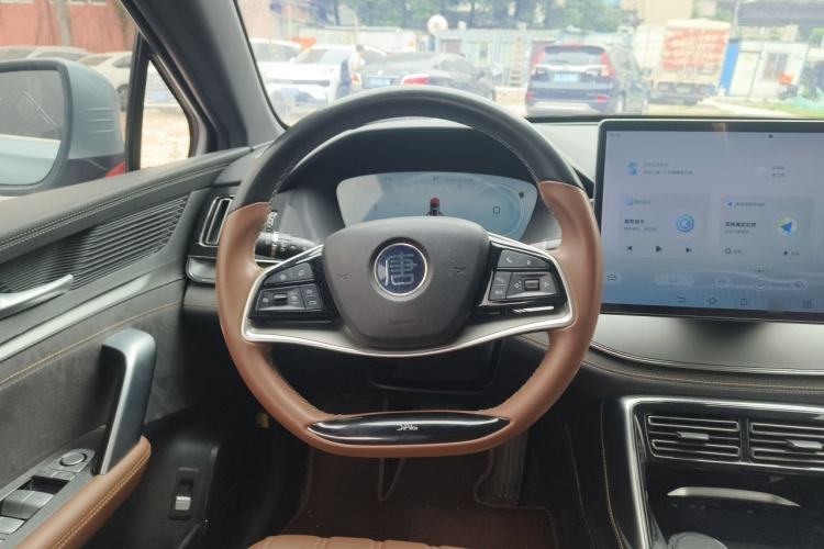 Used BYD Tang New Energy 2023 DM-i Champion Edition 112KM Prestige Model Steering Wheel