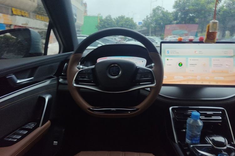 Used BYD Tang New Energy 2023 DM-i Champion Edition 112KM Prestige Model Steering Wheel