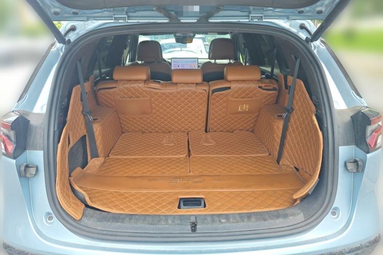 Used BYD Tang New Energy 2023 DM-i Champion Edition 112KM Prestige Model Trunk
