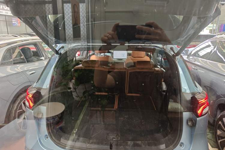 Used BYD Tang New Energy 2023 DM-i Champion Edition 112KM Prestige Model Trunk