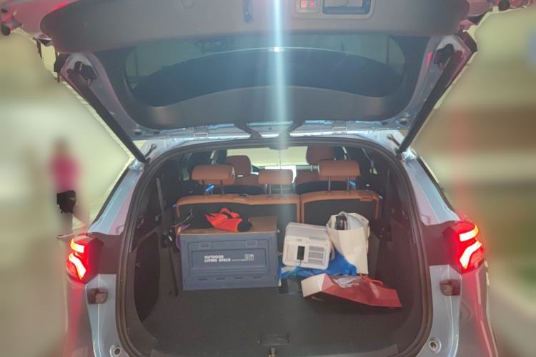 Used BYD Tang New Energy 2023 DM-i Champion Edition 112KM Prestige Model Trunk