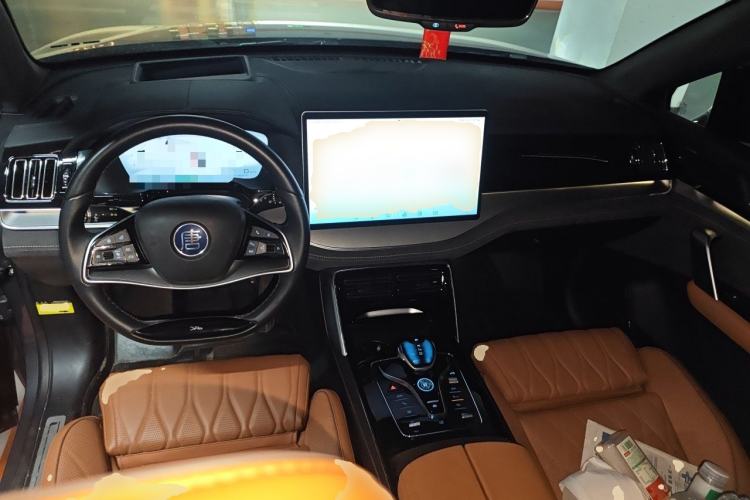 Used BYD Tang New Energy 2023 DM-i Champion Edition 112KM Prestige Model Center Console