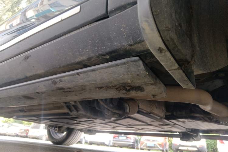 Used BYD Tang New Energy 2023 DM-i Champion Edition 112KM Prestige Model Chassis Front Right