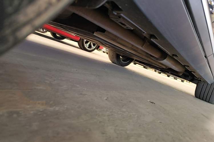 Used BYD Tang New Energy 2023 DM-i Champion Edition 112KM Prestige Model Chassis Rear Right