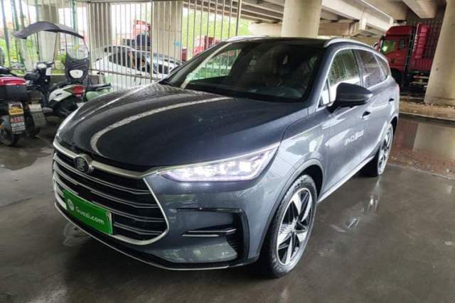 BYD Tang New Energy 2023 DM-i Champion Edition 112KM Prestige Model usado