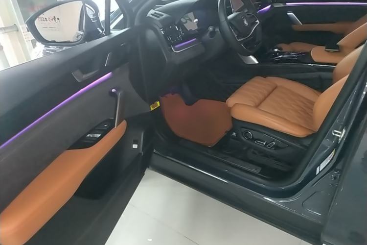 Used BYD Tang New Energy 2023 DM-i Champion Edition 112KM Prestige Model Driver Seat