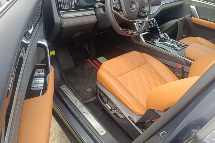 Used BYD Tang New Energy 2023 DM-i Champion Edition 112KM Prestige Model Driver Seat