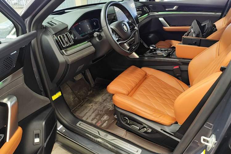 Used BYD Tang New Energy 2023 DM-i Champion Edition 112KM Prestige Model Driver Seat
