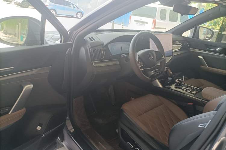 Used BYD Tang New Energy 2023 DM-i Champion Edition 112KM Prestige Model Driver Seat