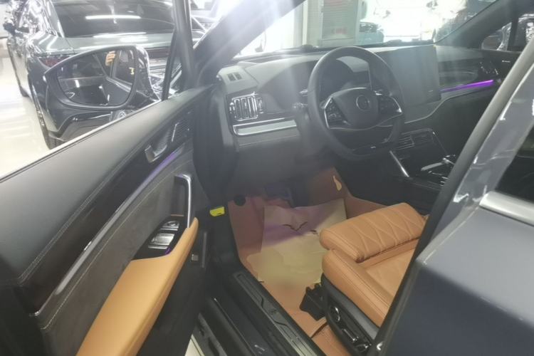 Used BYD Tang New Energy 2023 DM-i Champion Edition 112KM Prestige Model Driver Seat