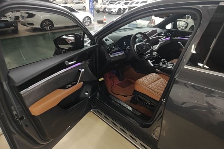 Used BYD Tang New Energy 2023 DM-i Champion Edition 112KM Prestige Model Driver Seat