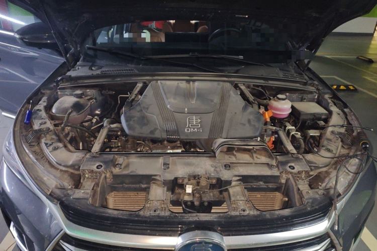 Used BYD Tang New Energy 2023 DM-i Champion Edition 112KM Prestige Model Engine Bay