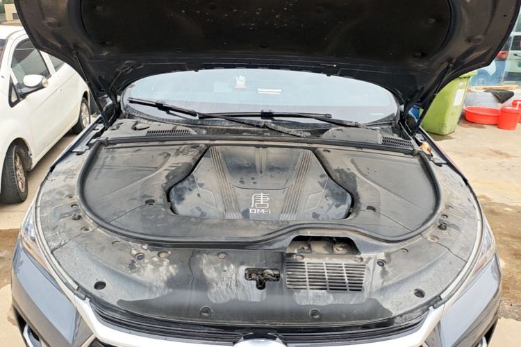 Used BYD Tang New Energy 2023 DM-i Champion Edition 112KM Prestige Model Engine Bay