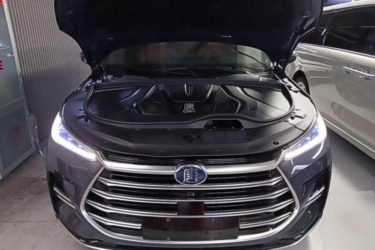 Used BYD Tang New Energy 2023 DM-i Champion Edition 112KM Prestige Model Engine Bay