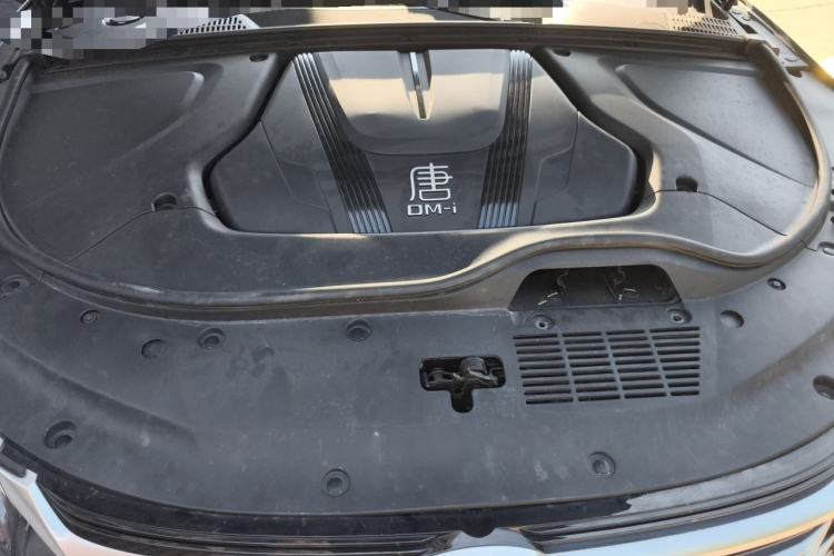Used BYD Tang New Energy 2023 DM-i Champion Edition 112KM Prestige Model Engine Bay