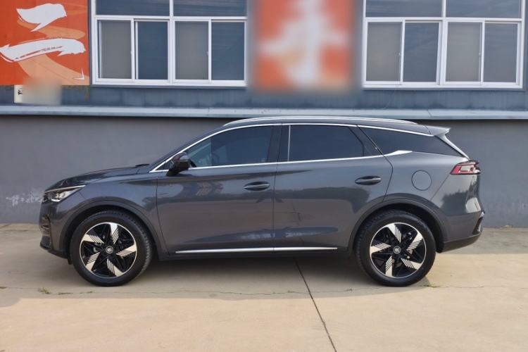 Used BYD Tang New Energy 2023 DM-i Champion Edition 112KM Prestige Model Exterior 2
