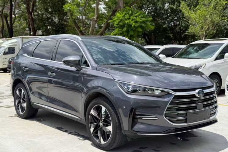 Used BYD Tang New Energy 2023 DM-i Champion Edition 112KM Prestige Model Exterior 4