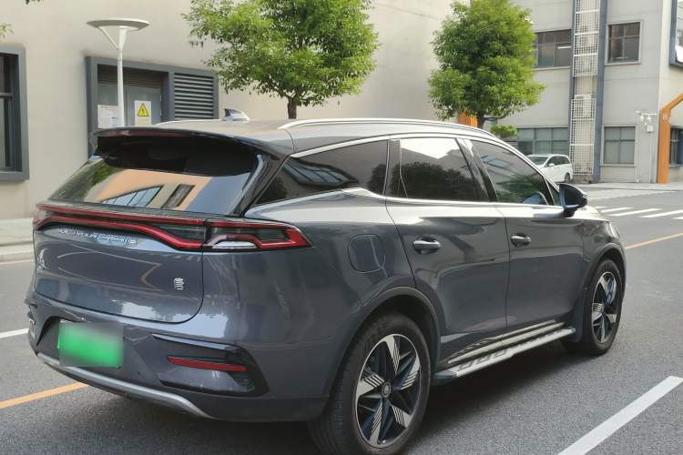 Used BYD Tang New Energy 2023 DM-i Champion Edition 112KM Prestige Model Exterior 6