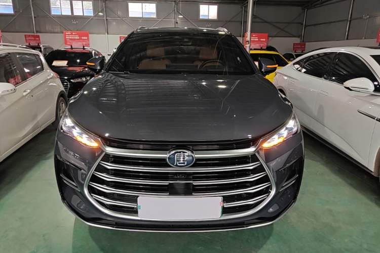 Used BYD Tang New Energy 2023 DM-i Champion Edition 112KM Prestige Model Front