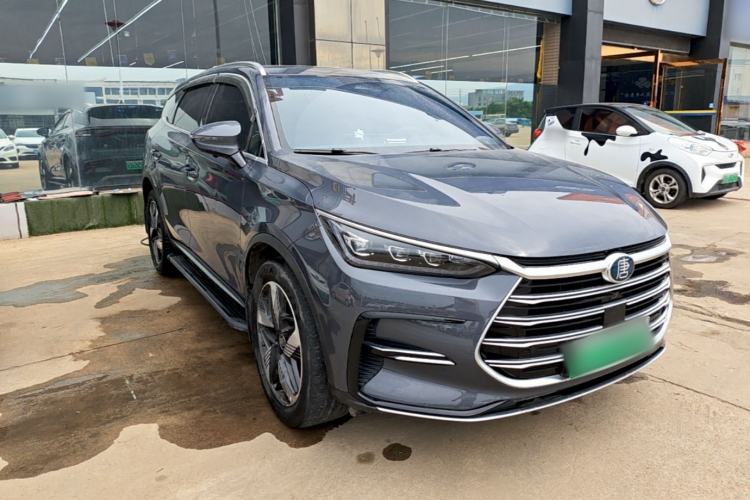 Used BYD Tang New Energy 2023 DM-i Champion Edition 112KM Prestige Model Front Right 45 Deg